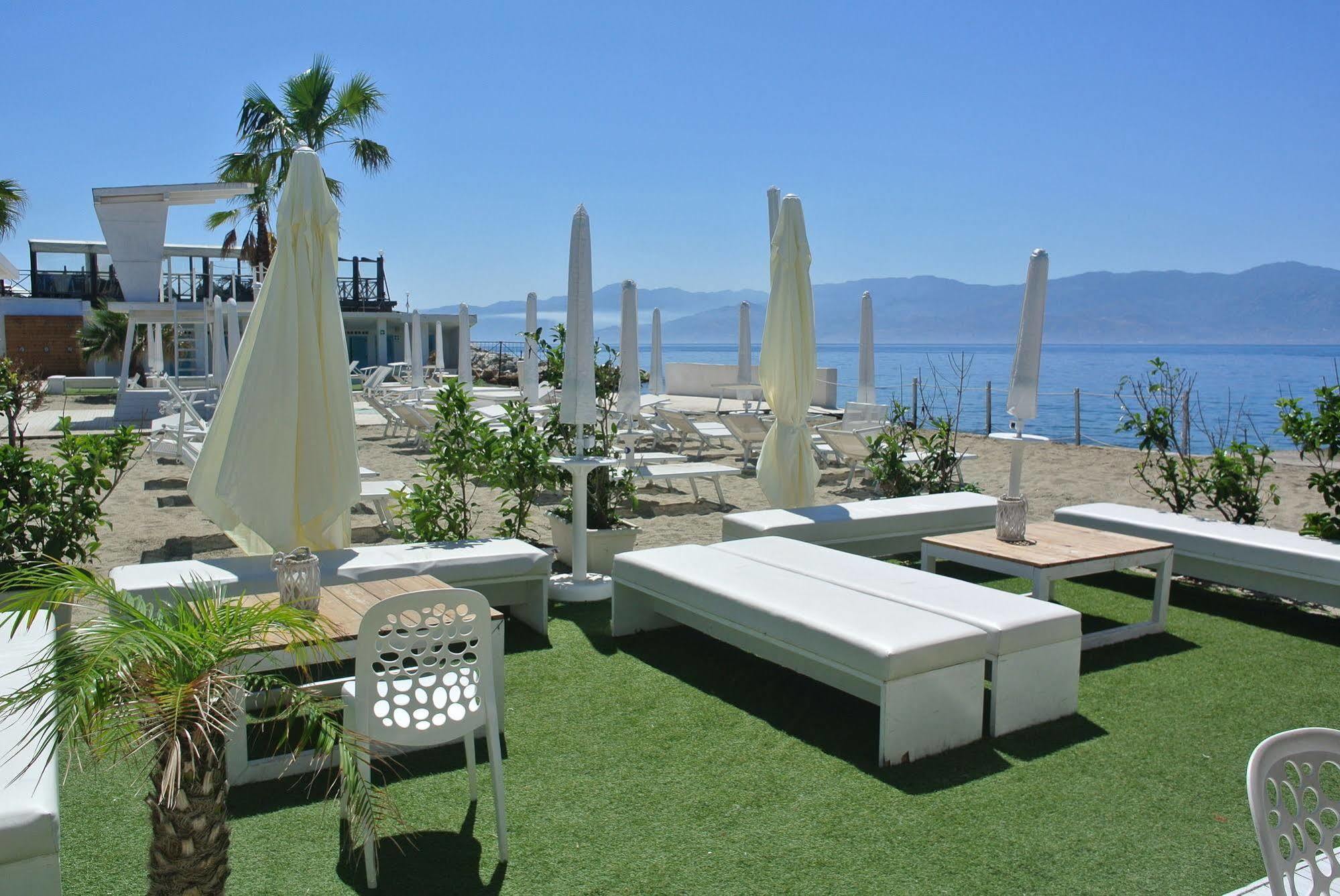 B&B Pellicano Guest House 雷焦卡拉布里亚 外观 照片
